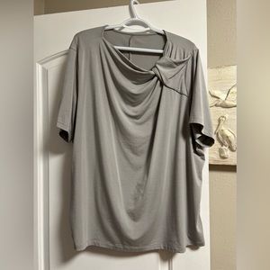 ⭐️Beautiful summer shirt!⭐️